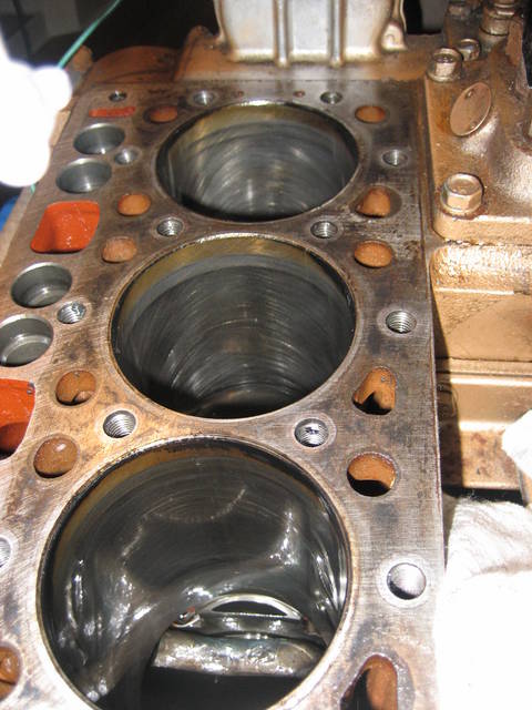 Cylinder Liners Look Good