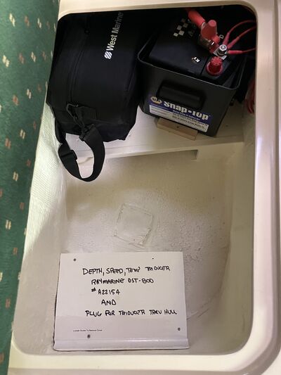 Reserve Battery and Dinghy Pump.jpg