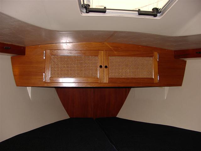 V-berth cabinet.JPG
