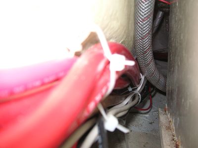 0652A New Cables Between Heater and Battery Box.jpg